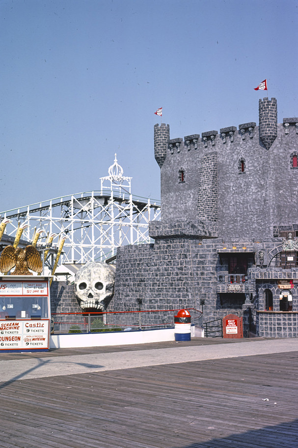 Dracula's Castle, Wildwood, New Jersey, 1978