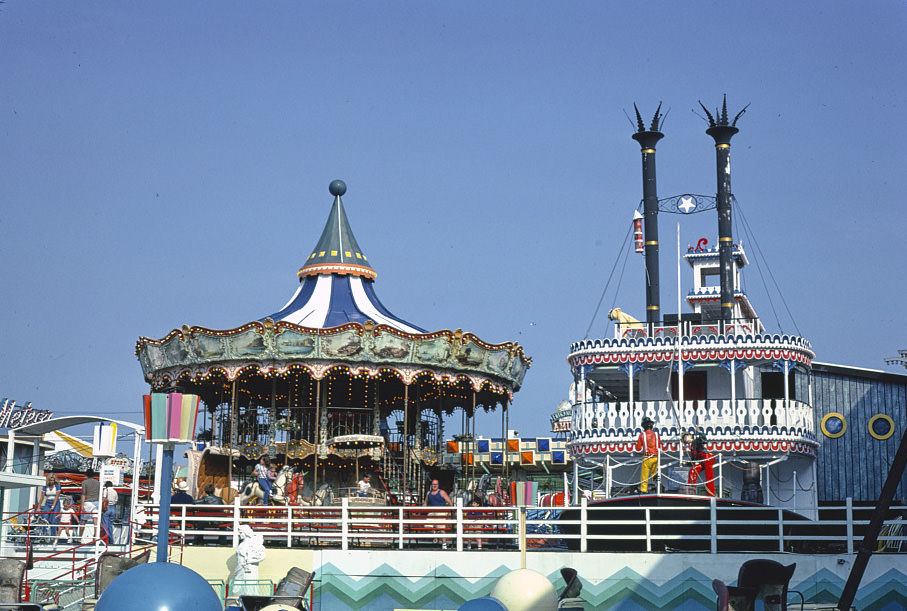 Hunt's Casino arcade, Wildwood, New Jersey, 1978