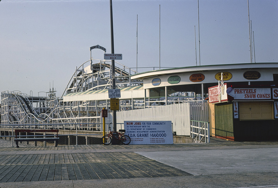 Hunt's Pier, Wildwood, New Jersey, 1978