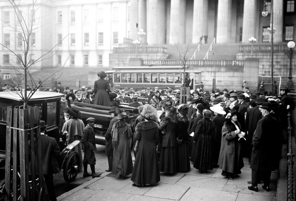 Woman Suffrage Advertising Parade, 1913