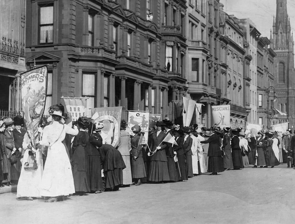 A crowd of women representing the various professions on a Women's Suffrage Movement parade, 1913