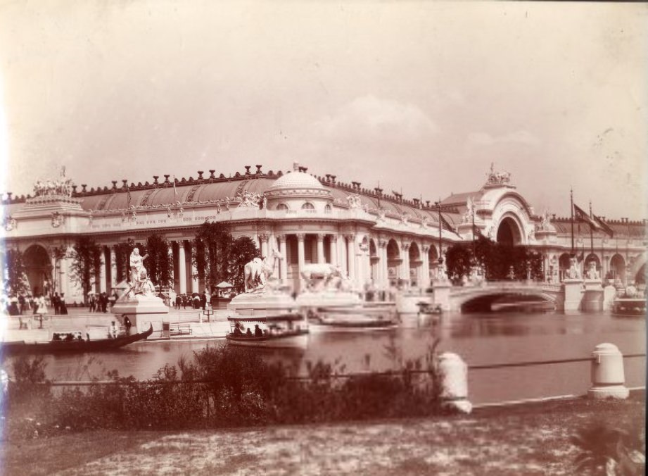 The Palace of Manufactures at the 1904 World's Fair in St. Louis.