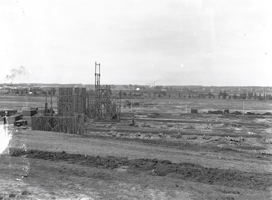 Construction in an Open Field, 1903