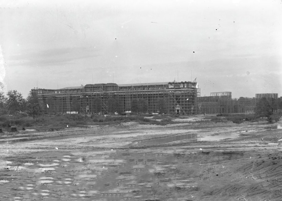 World's Fair Construction, 1903