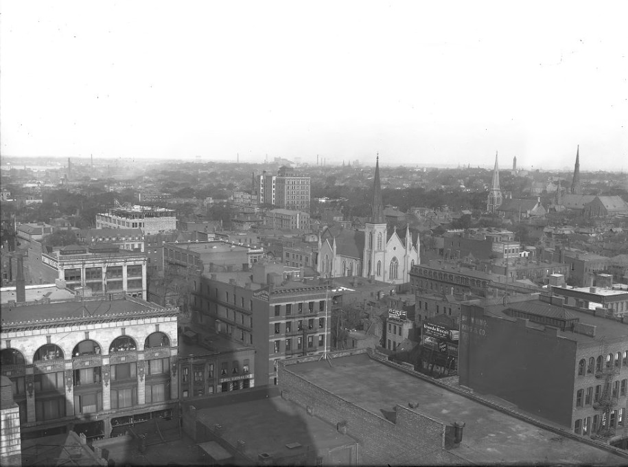 Saint Louis City from a Roof, 1901