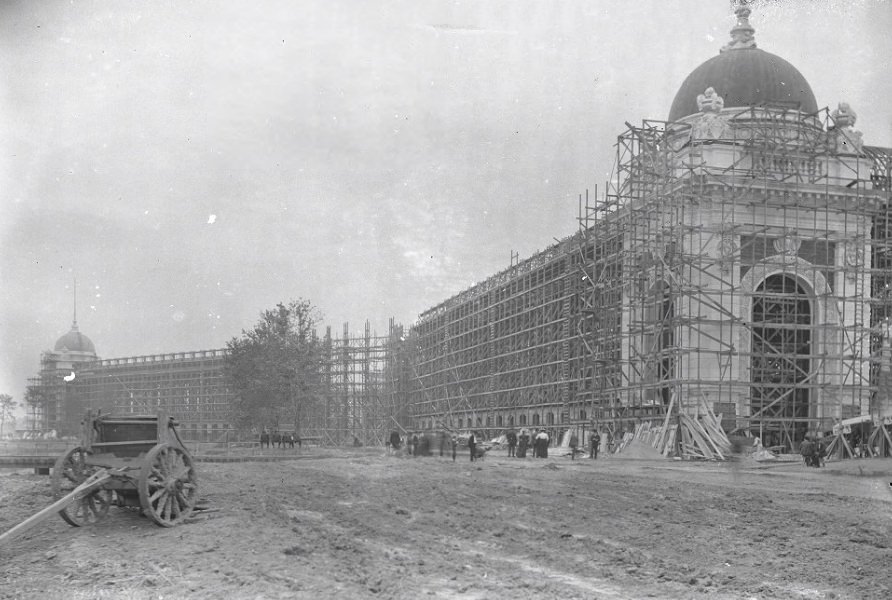 Construction progress on the Palace of Varied Industries for the 1904 World's Fair.