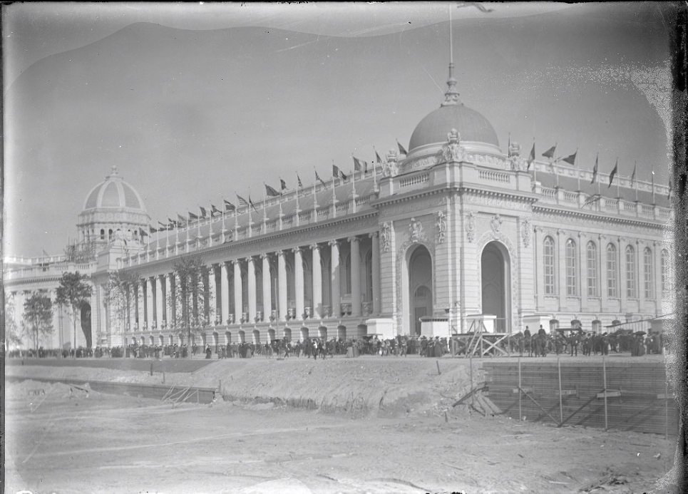 A World's Fair Building with a Crowd, 1902