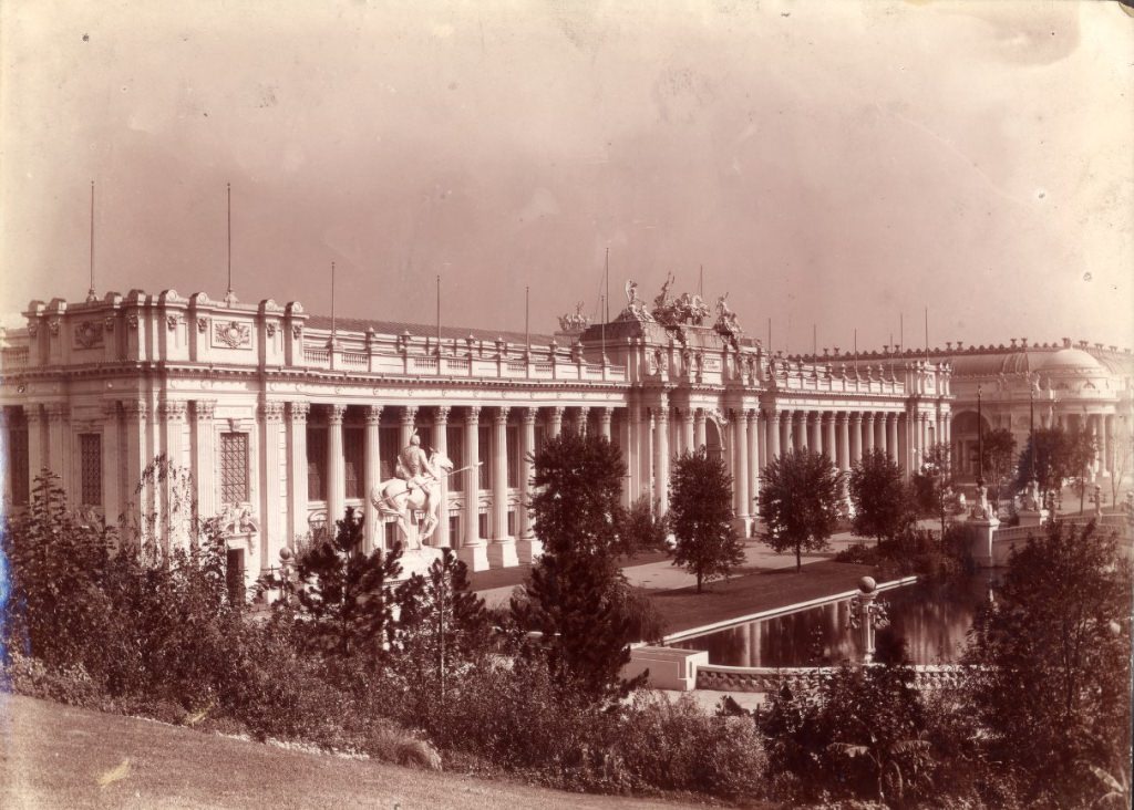 The Palaces of Education and Social Economy at the 1904 World's Fair.