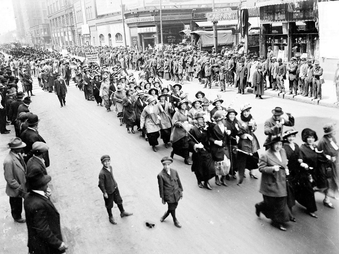 Members of the Amalgamated Clothing Workers of America in a Labor Day parade, Chicago, Illinois, May 1915.