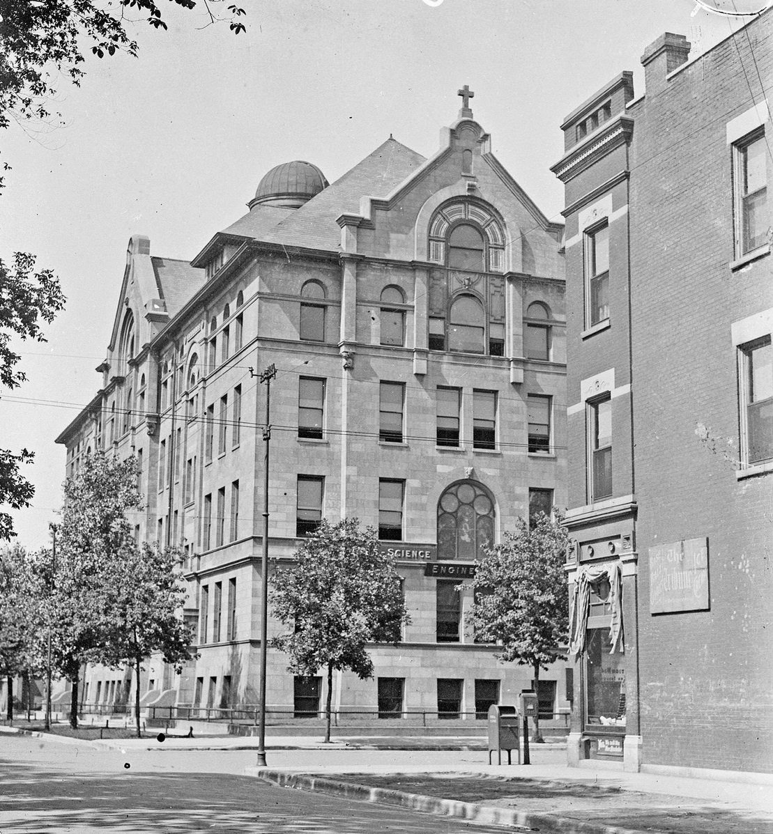 Exterior of DePaul University building, Chicago, Illinois, 1911.
