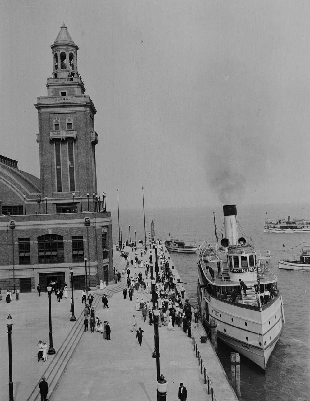 The steamer Mackinaw at Municipal Pier (Navy Pier), Chicago, Illinois, 1916.