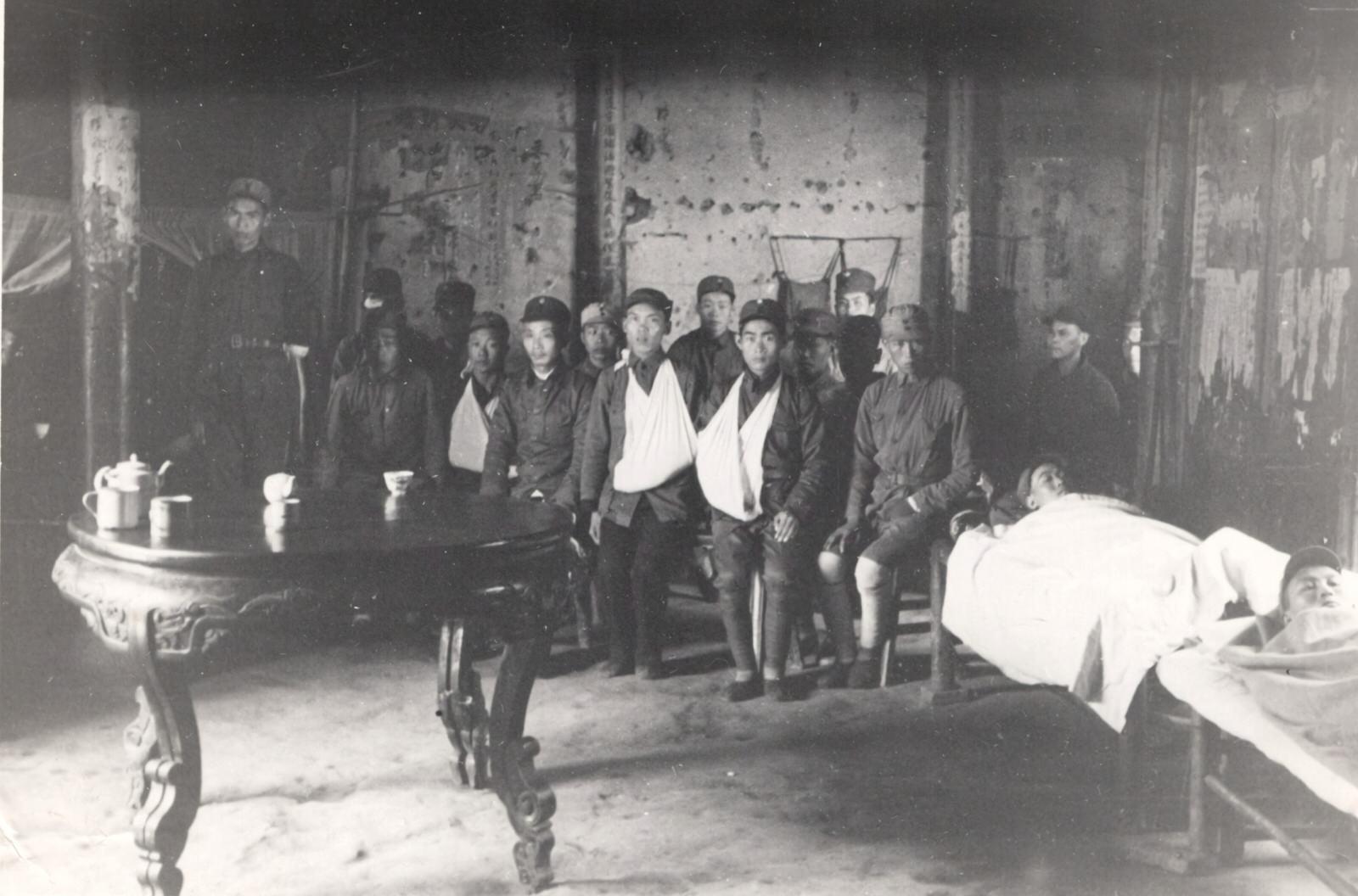 In Central Anhwei (Anhui) the maimed soldiers of the New Fourth Army welcomed me and told me their stories. 1937-1940