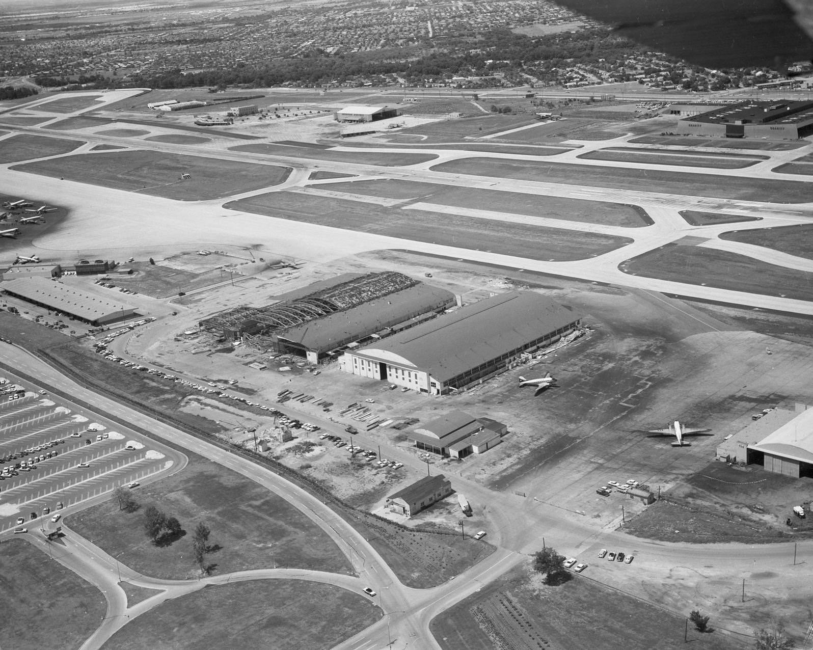 Aerial of Dallas Love Field, 1950s