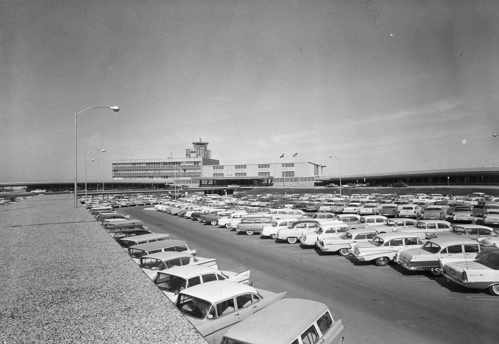 Love Field, exterior, Dallas, Texas, 1958