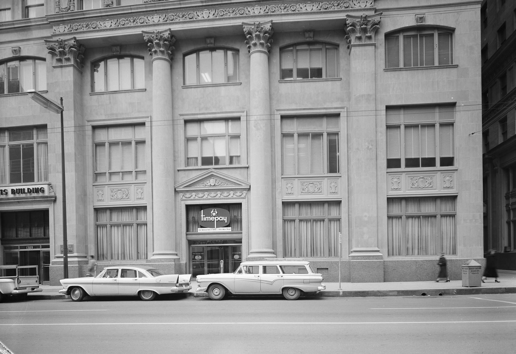 First National Bank building, downtown Dallas, Texas, 1958