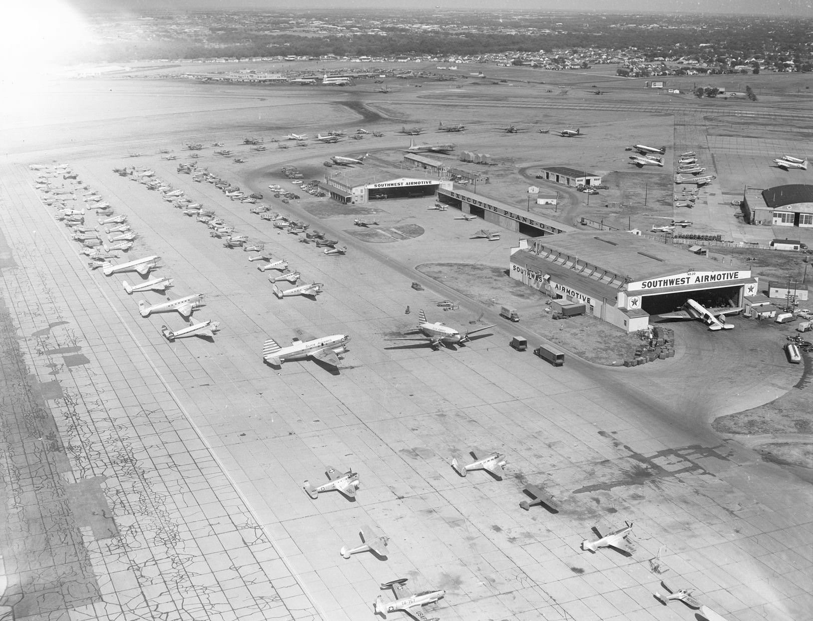 Love Field, aerial view, Dallas, Texas, 1952