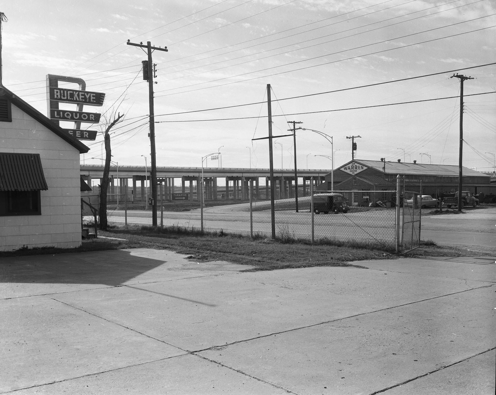 Entrance to westbound Dallas-Fort Worth Turnpike from Industrial Boulevard, Dallas, Texas, 1958