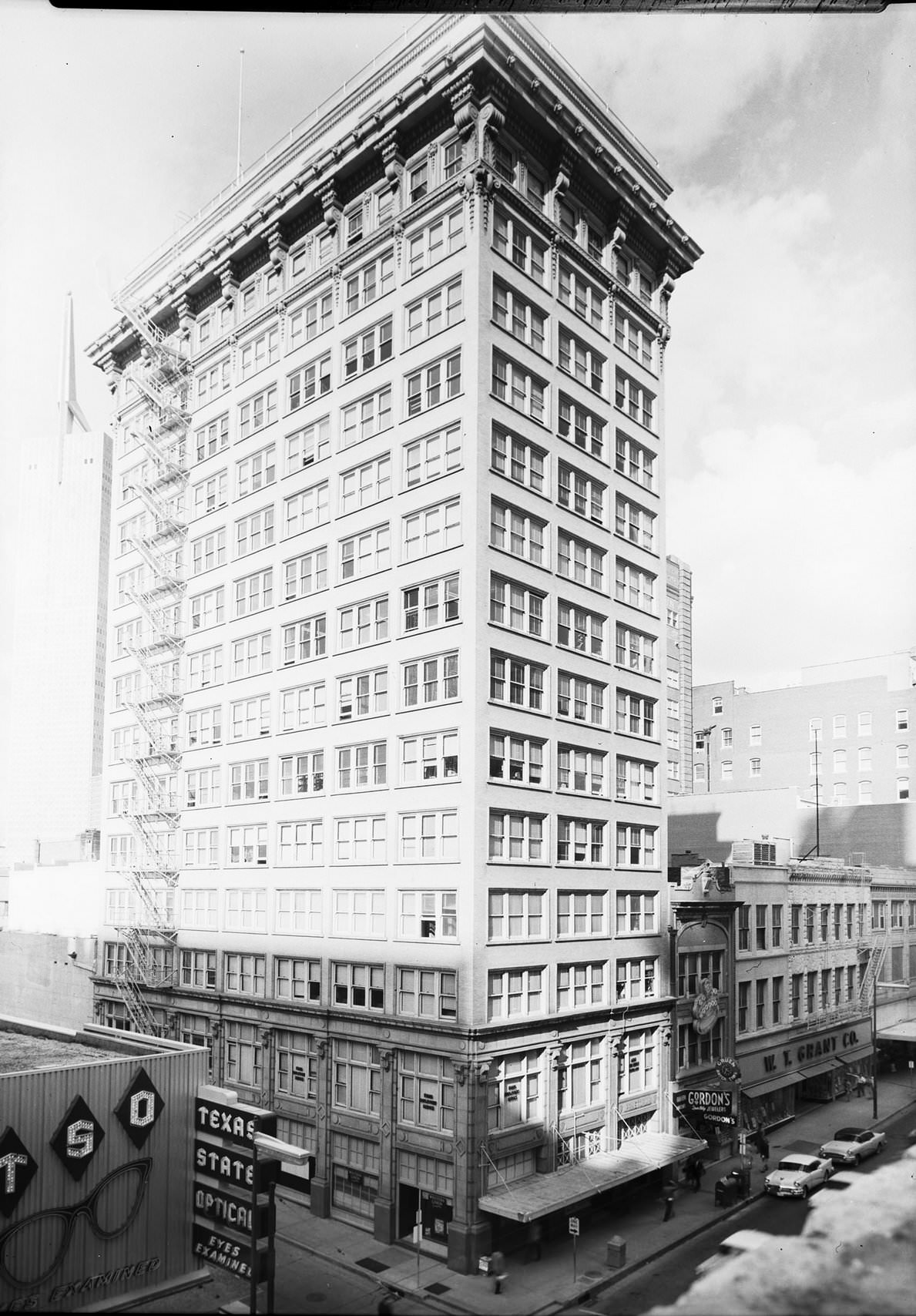 Praetorian Building, downtown Dallas, Texas, 1958