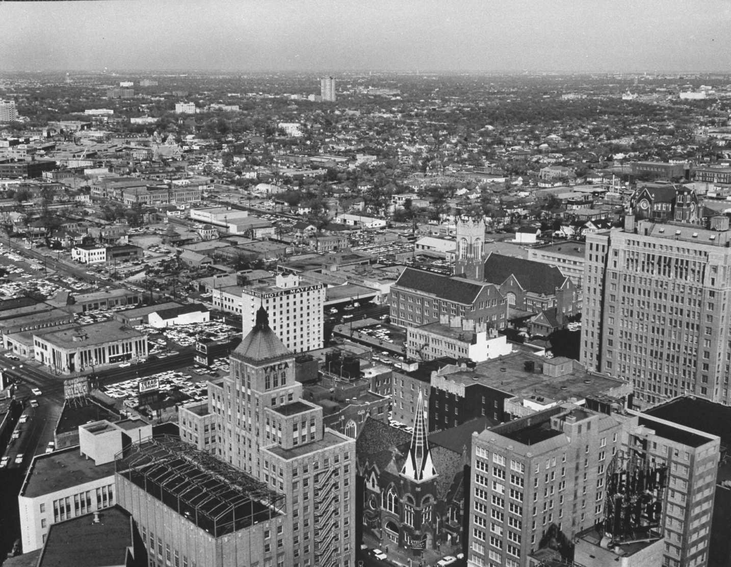 Aerial view of Baptist church, 1950s