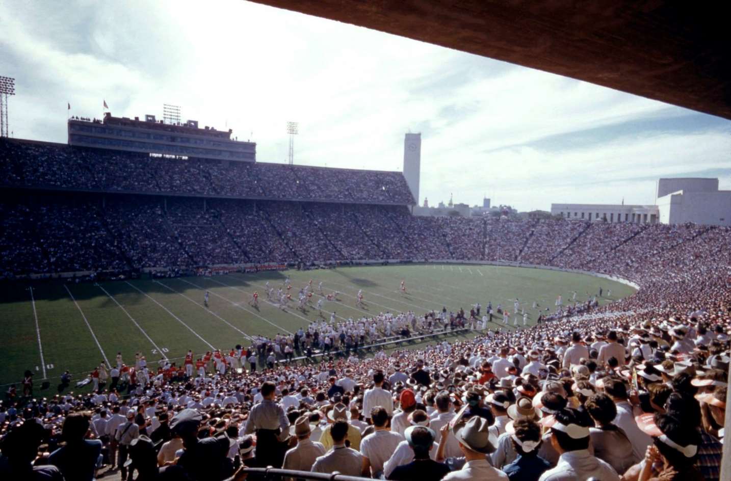 General view as fans look on during the Red River Rivalry between the #3 ranked Oklahoma Sooners and Texas Longhorns on October 8, 1955 at the Cotton Bowl in Dallas, Texas.