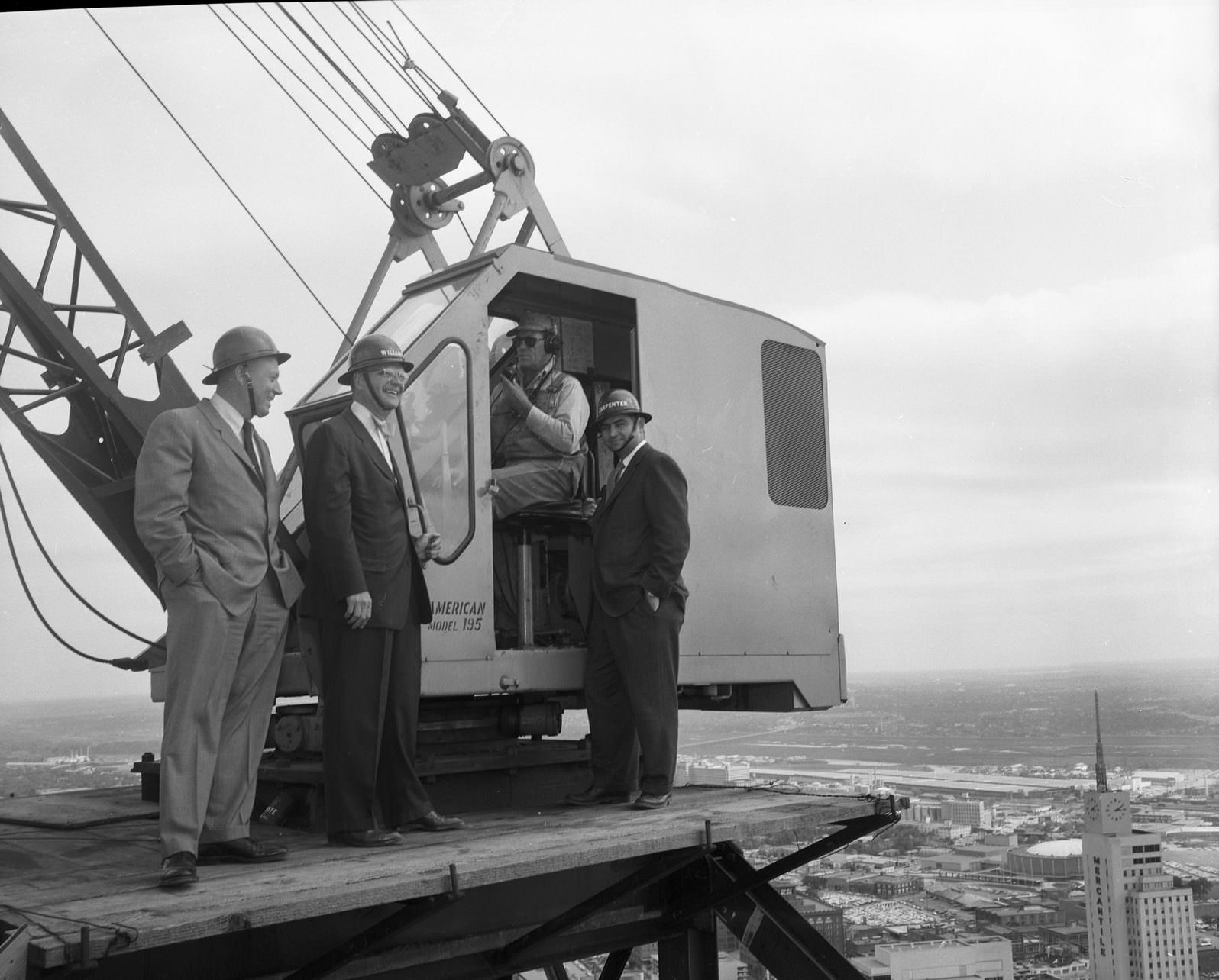 Building under construction, downtown Dallas, 1950