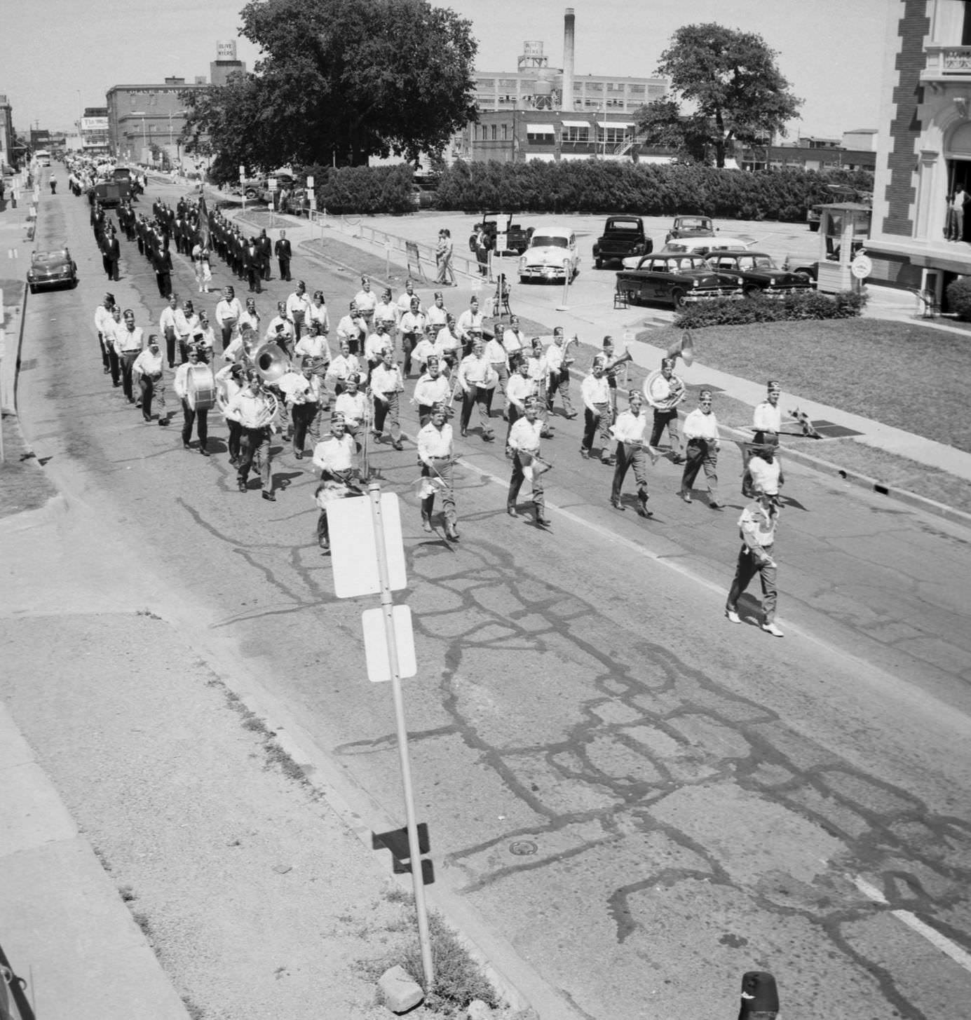 Parade at All State Shriners meeting in Dallas, 1954