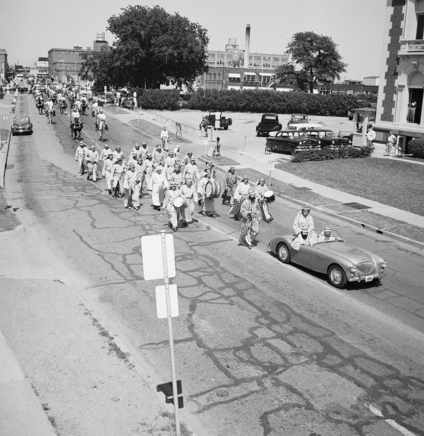 Parade at All State Shriners meeting in Dallas, 1954