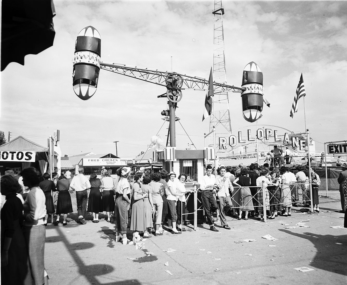 State Fair of Texas Midway ride "Roloplane", 1950