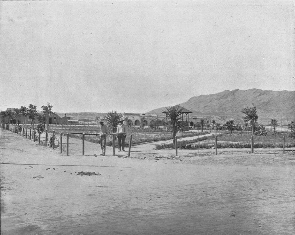 The Plaza, El Paso, Texas, 1900s