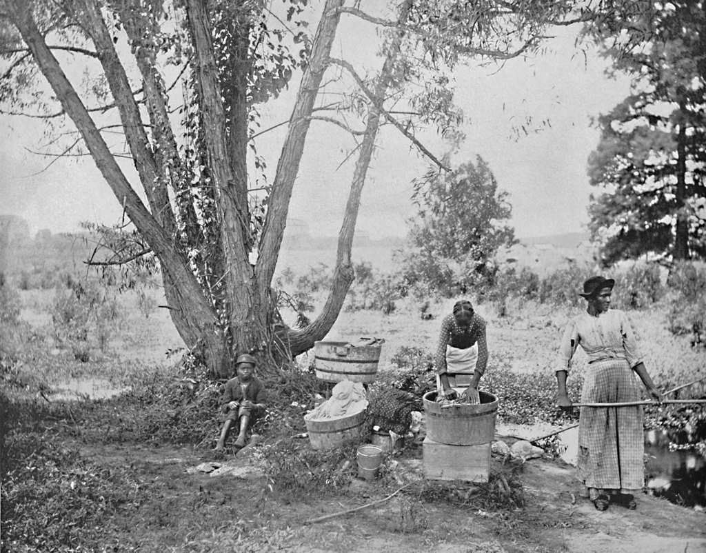 Washerwomen, El Paso, Texas', 1900s