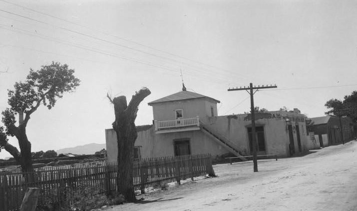 Alamo Bar, 1907