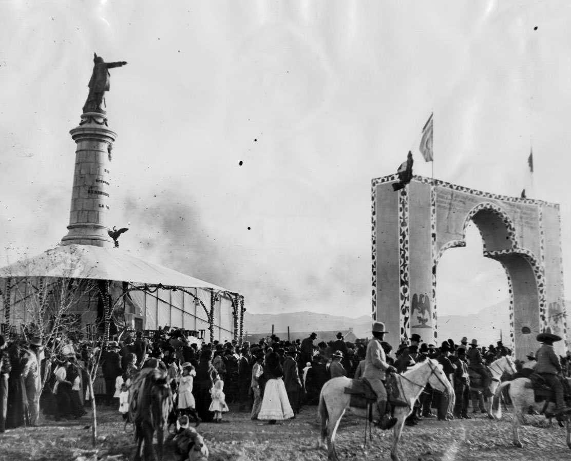 Dedication of the Monument, 1909
