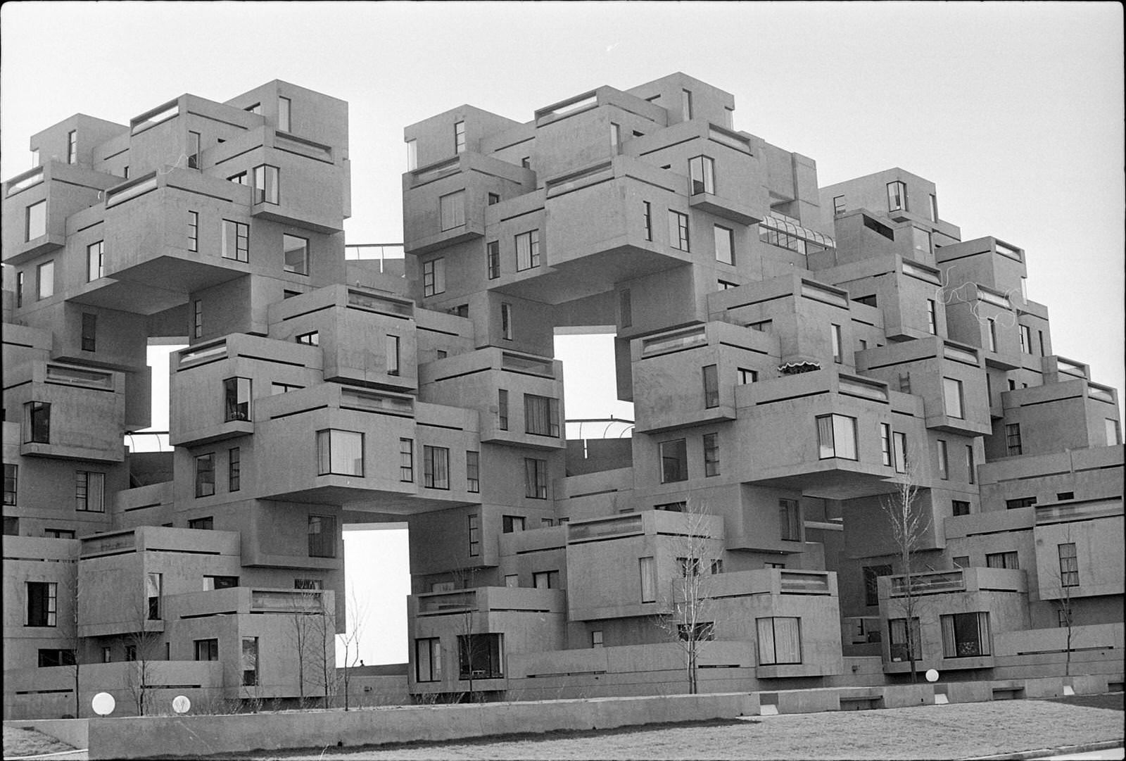 Residential complex Habitat 67; Expo 1967