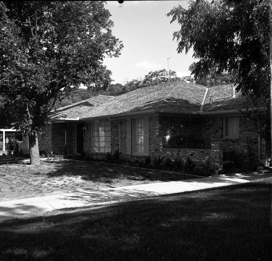 Exterior of a "Show house," 6349 Juneau Road, Fort Worth, Texas, 1963