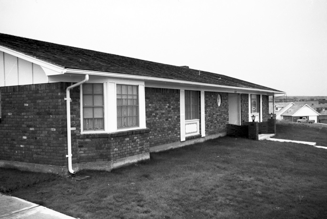Exterior of the Armer family's Fort Worth, Texas residence, 1962
