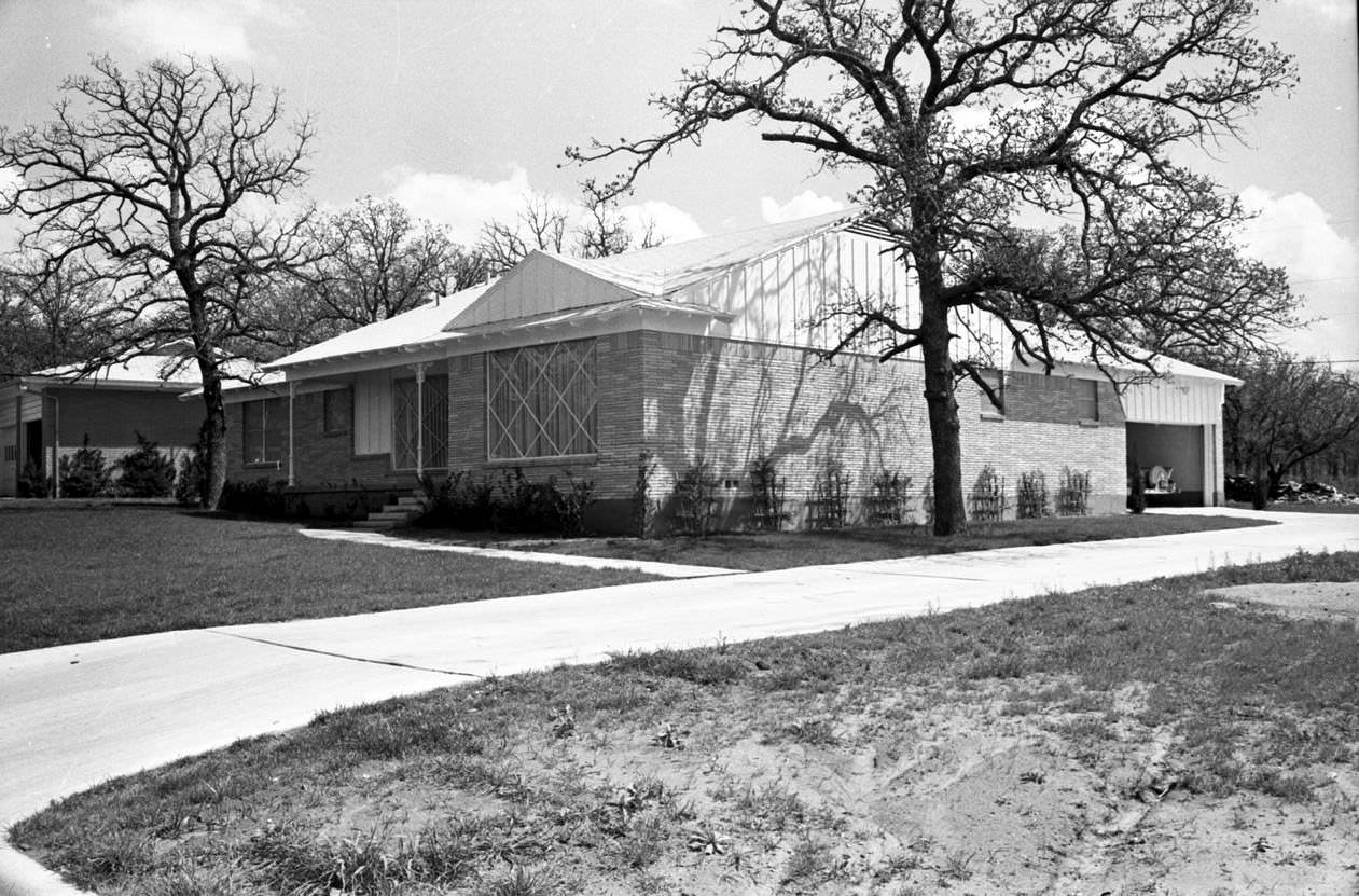 Hogue family residence, Fort Worth, Texas, 1961