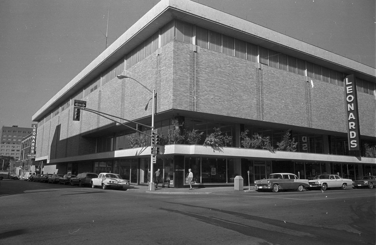 Leonard's Department Store, 1967