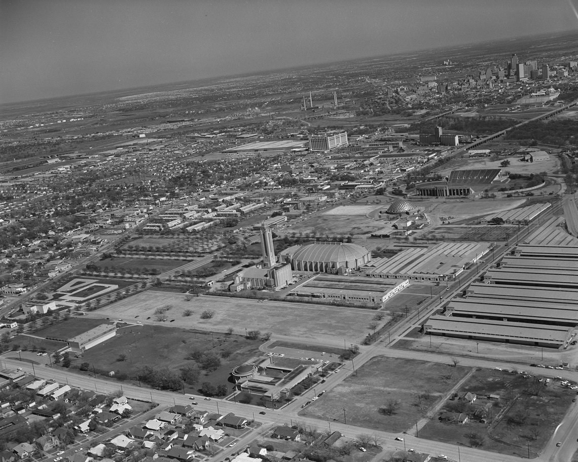 Aerial of Will Rogers Coliseum, Casa Manana, Farrington Field and surrounding area, 1961