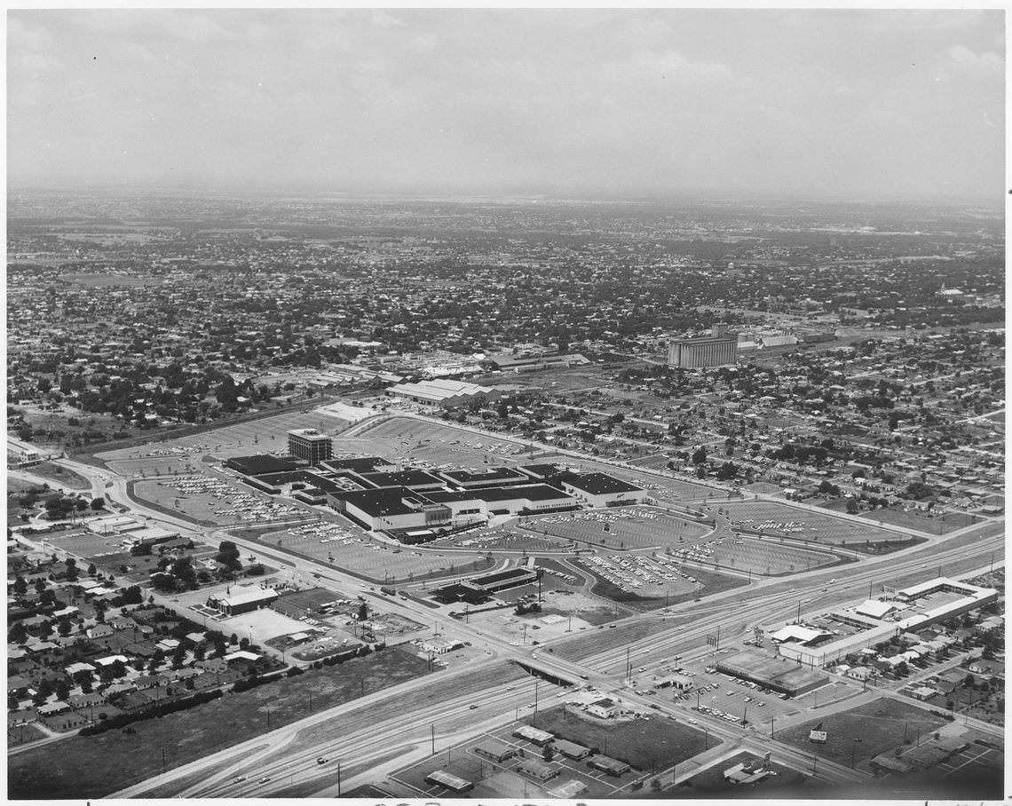 Aerial view of Seminary South shopping center, Fort Worth, Texas, 1962