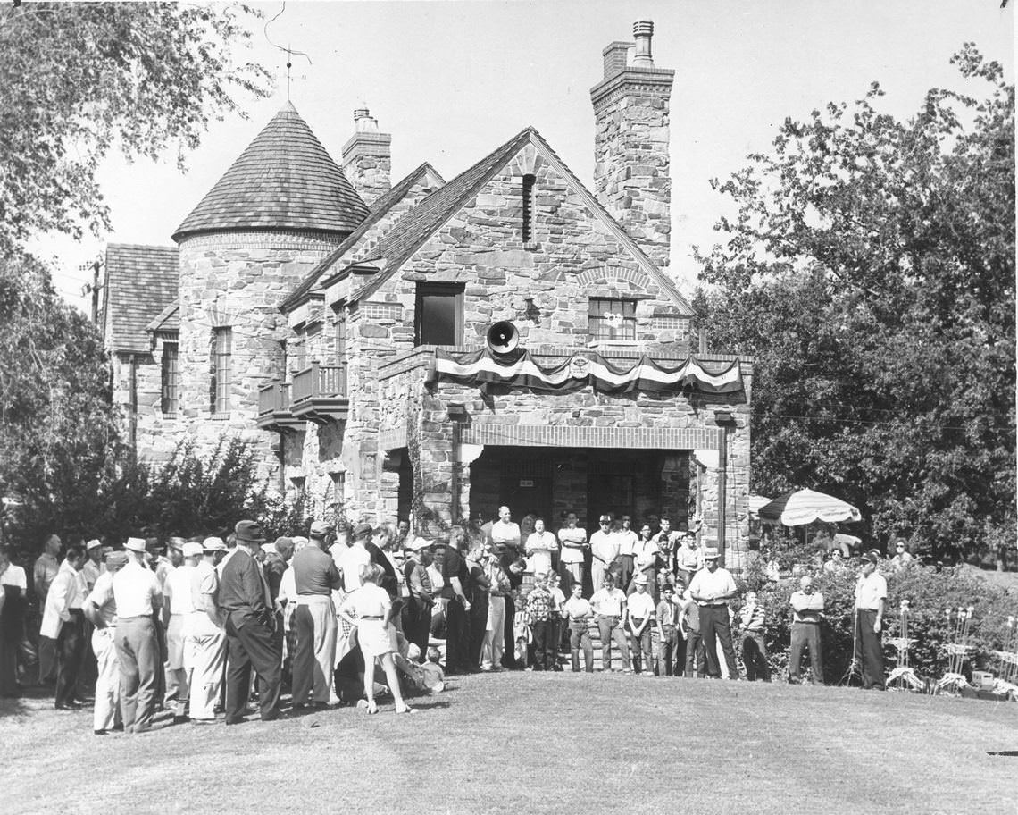 The dedication of golf course clubhouse at Carswell Air Force Base, 1960