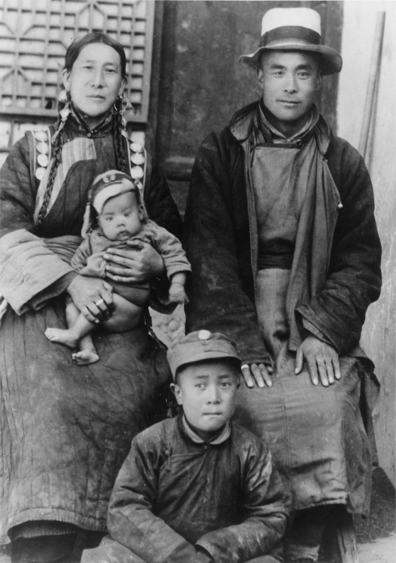 The Dalai Lama's Family: 1939, 1944