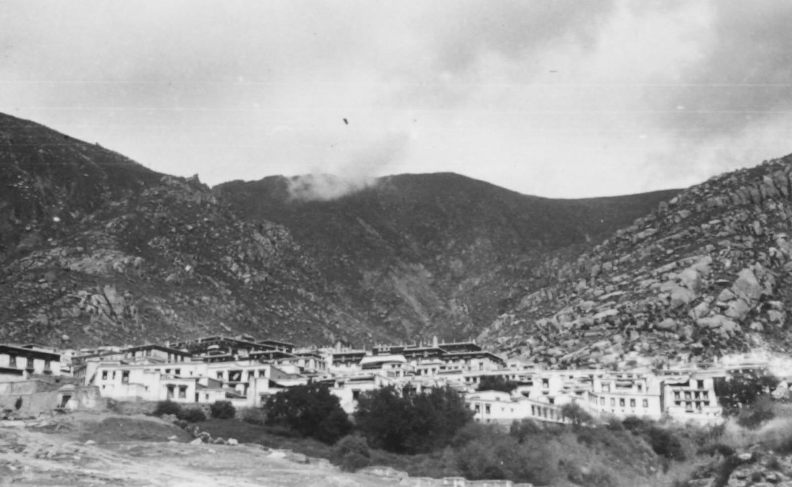 Drepung Monastery, 1944