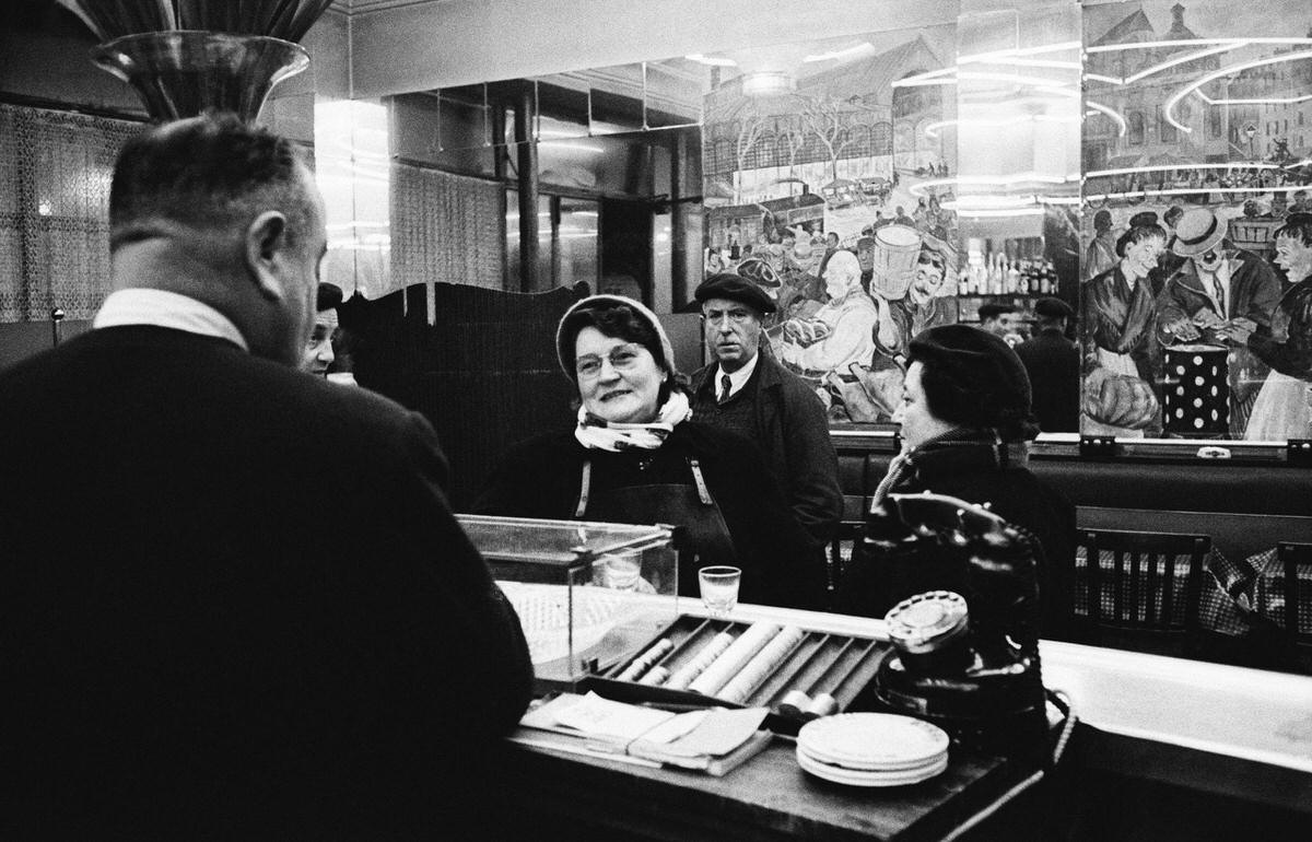 Inside view of a cafe in Les Halles district, 1950