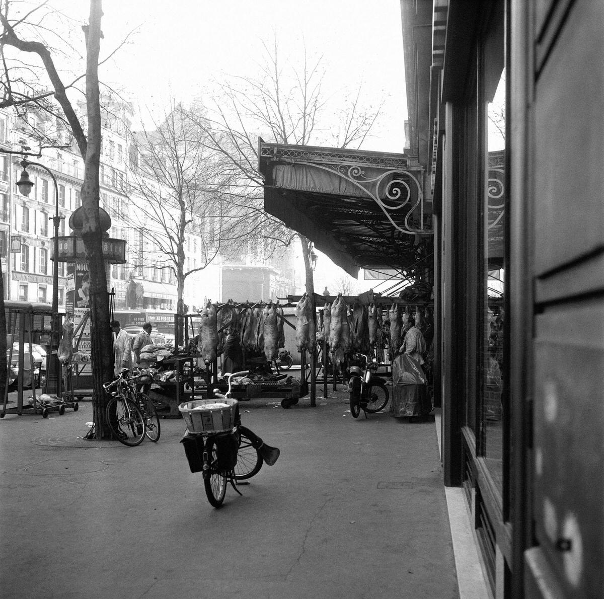 The Neighbourhood of Les Halles, 1964