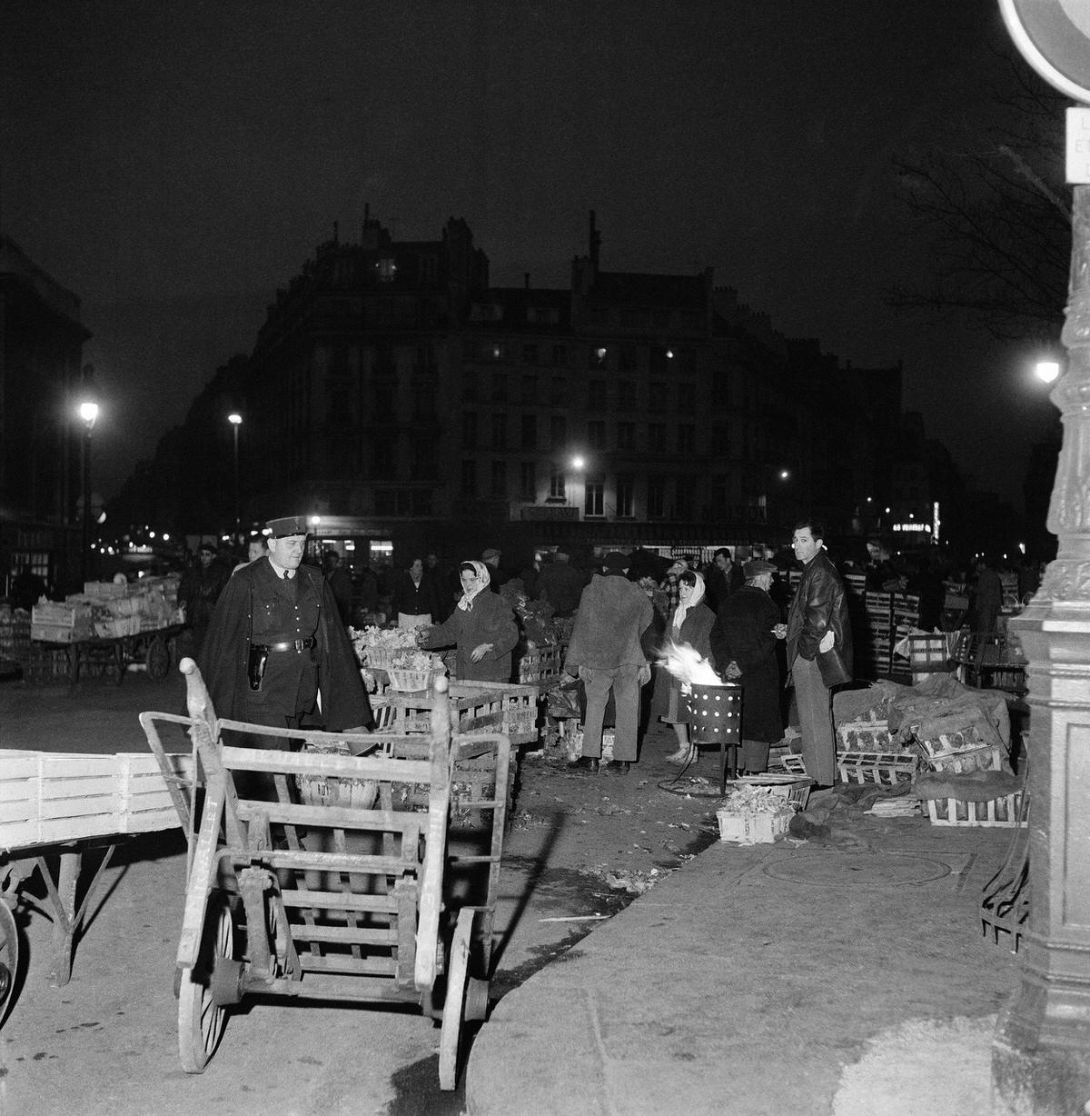 Market of Les Halles in Paris, on February 22, 1962.