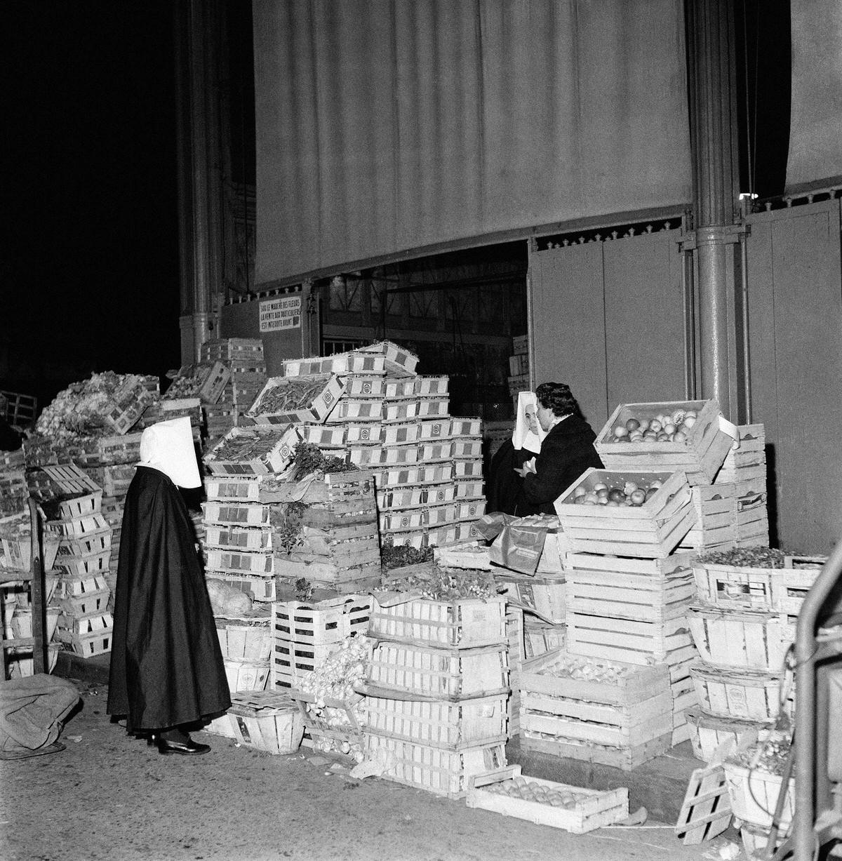 Market of Les Halles in Paris, 1962