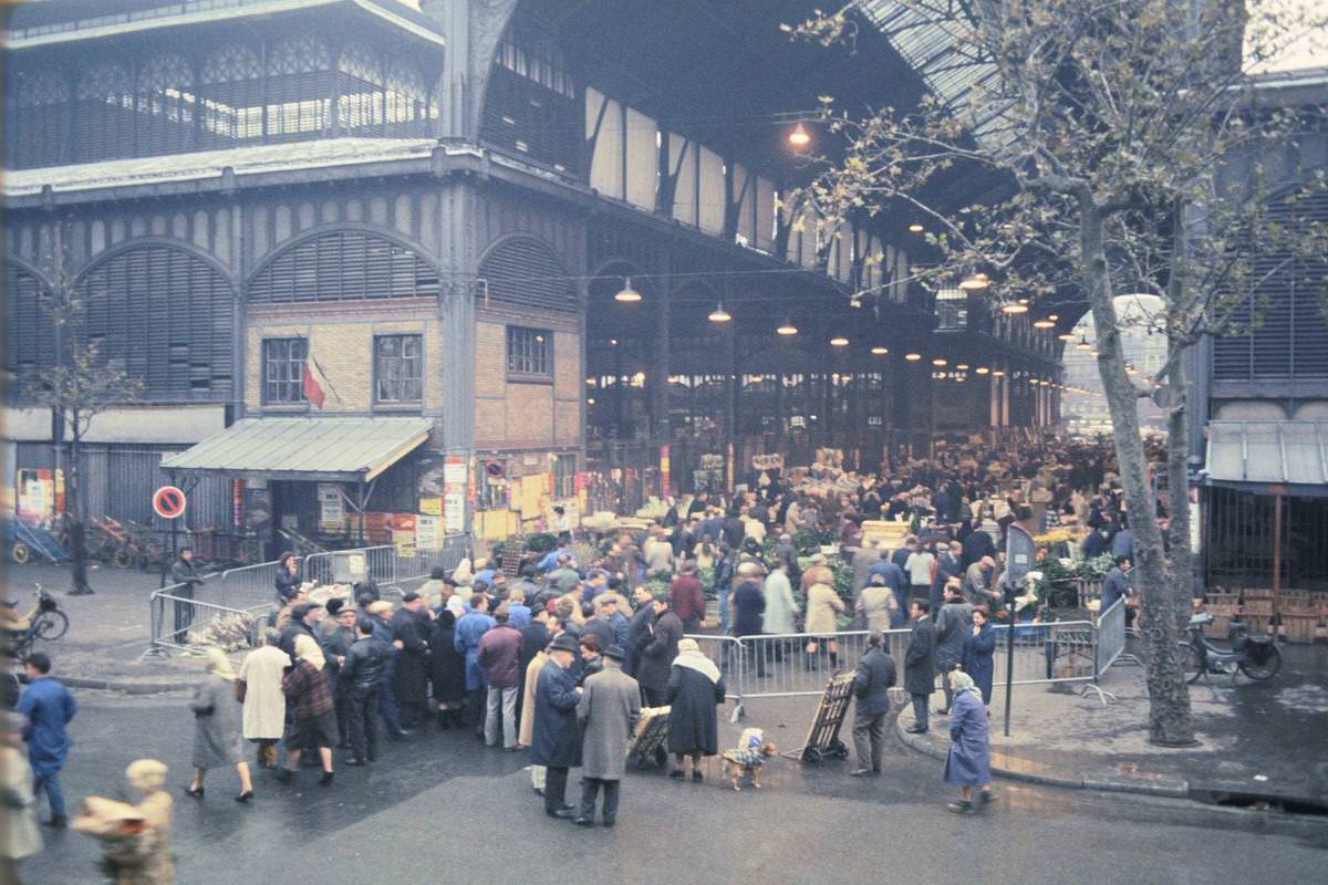 Halles Of Paris, Crowd in Les Halles, 1968