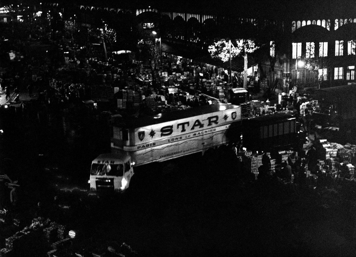 Les Halles at night, 1967