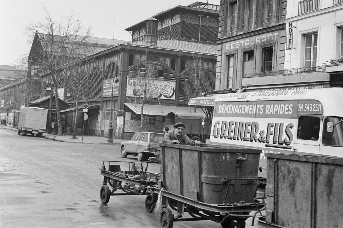 Moving from Les Halles, 1969