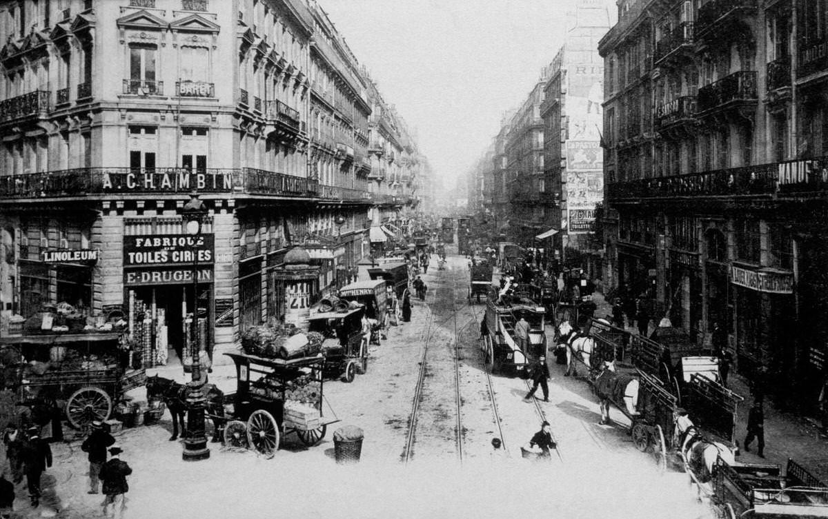 Les Halles in the morning, 1900